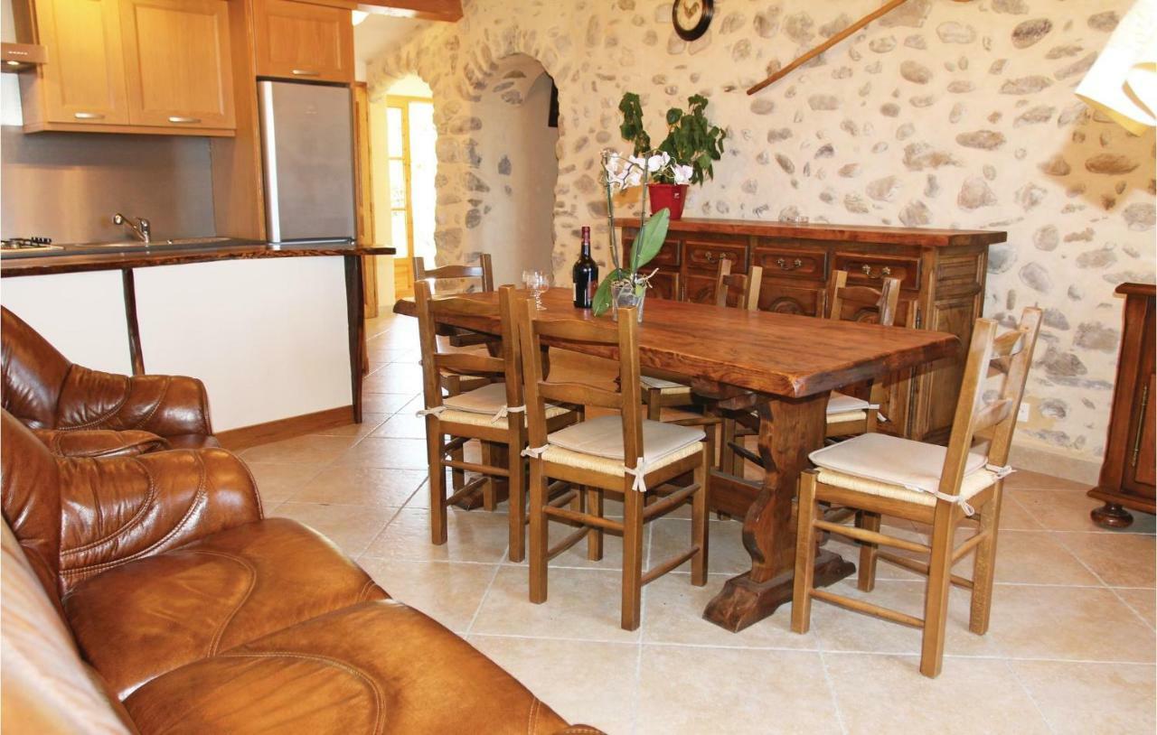 2 Bedroom Awesome Home In Sigoyer Sigoyer  エクステリア 写真
